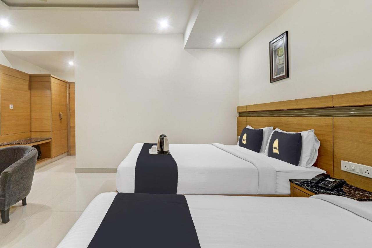 Hotel U.T.Elite บังกาลอร์ ภายนอก รูปภาพ